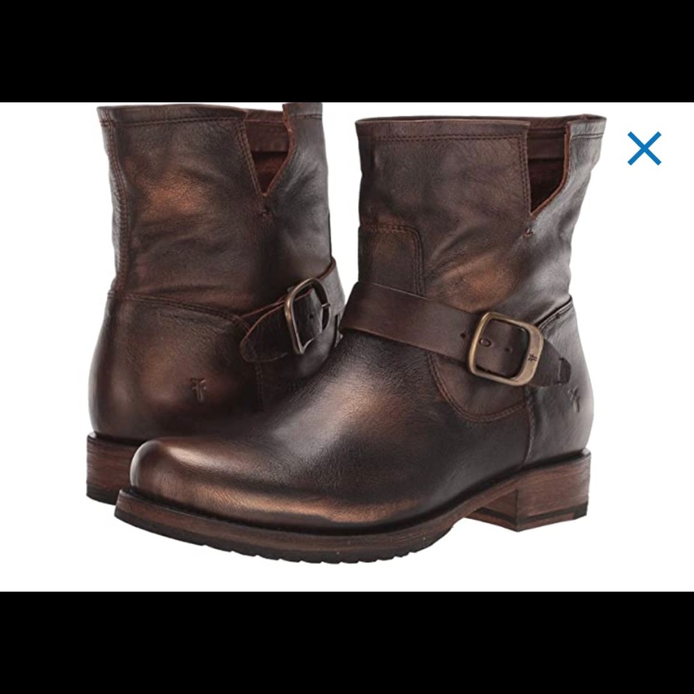 FRYE Natalie short engineer boots - size 6